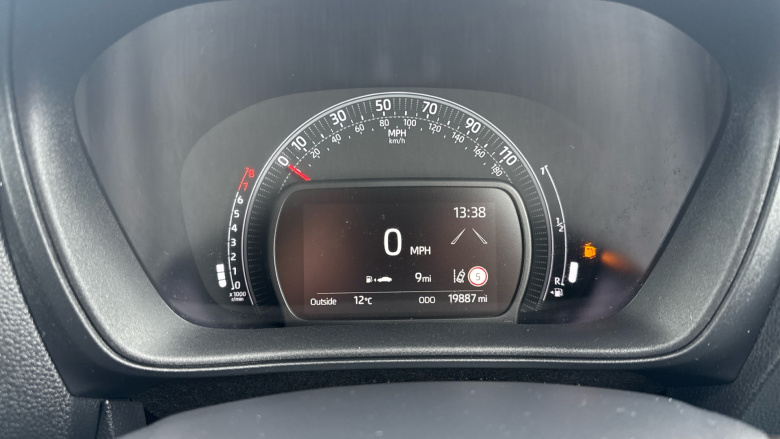 Toyota Aygo X 1.0 VVT-i Edge 5dr Petrol Hatchback